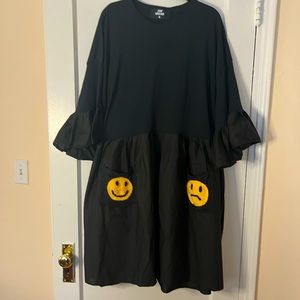 Sew Wasted Black Smiley Smock Dress